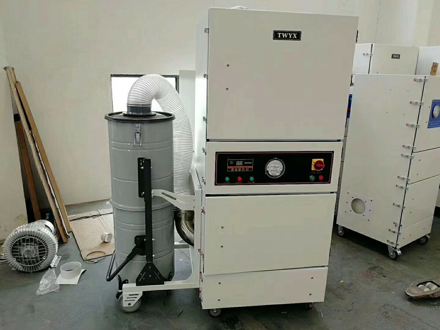 毛刺机工业集尘机 去毛刺机粉尘收集全自动脉冲工业集尘机示例图12